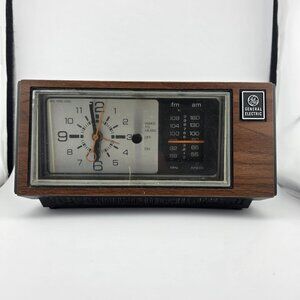 GE Clock Radio 1980s – AS-IS for Parts